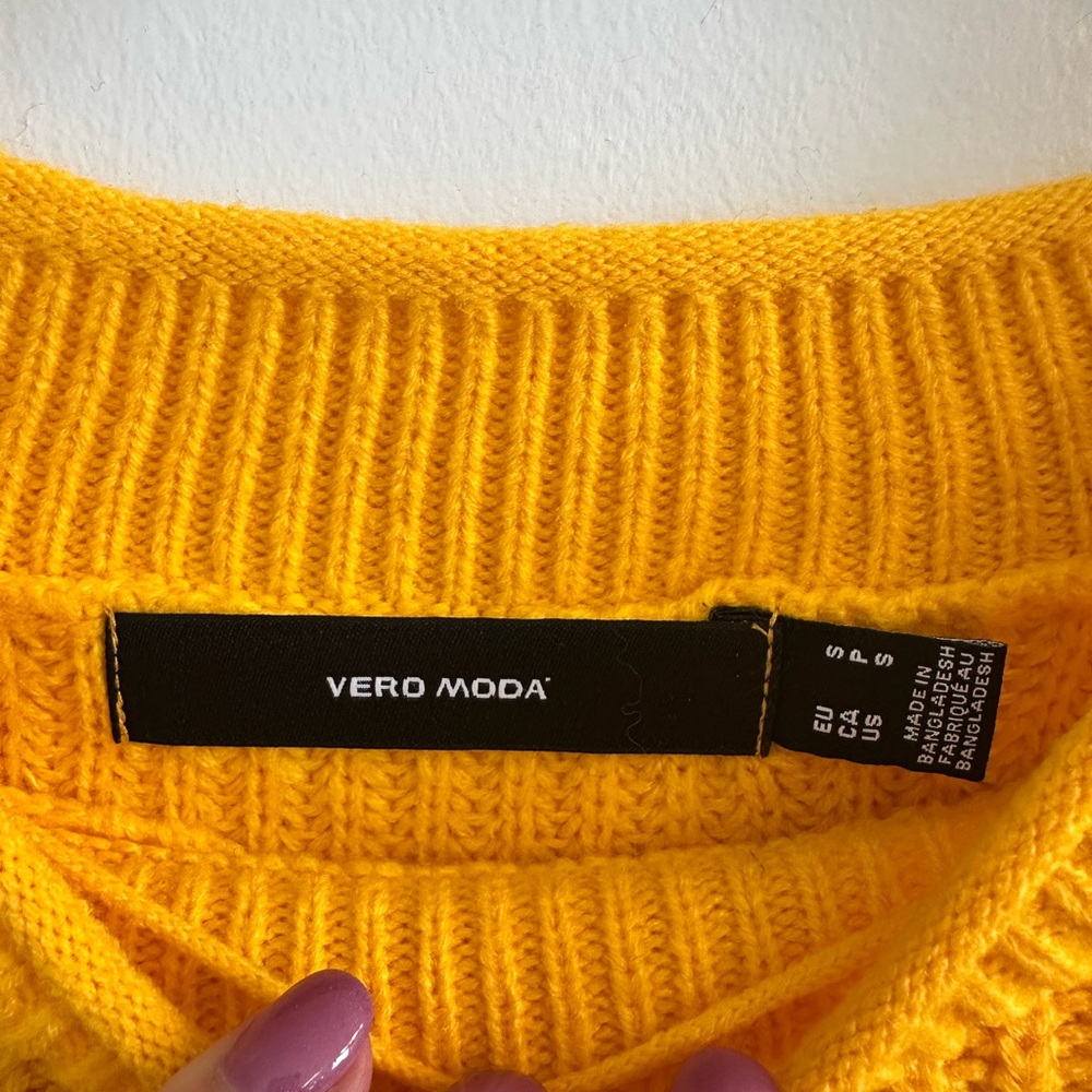 Vero Moda Yellow Cropped Rib-Knit Sweater - Picture 2 of 4